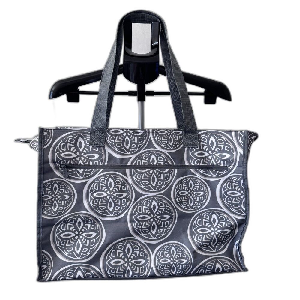 Thirty-One Deluxe Organizing Utility Tote Zipper Gray Woodblock Whimsy EUC